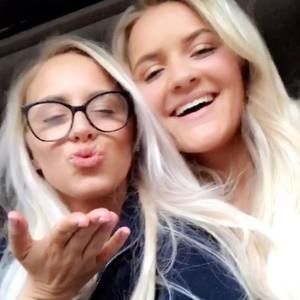 Meet your Posher, Alexandra